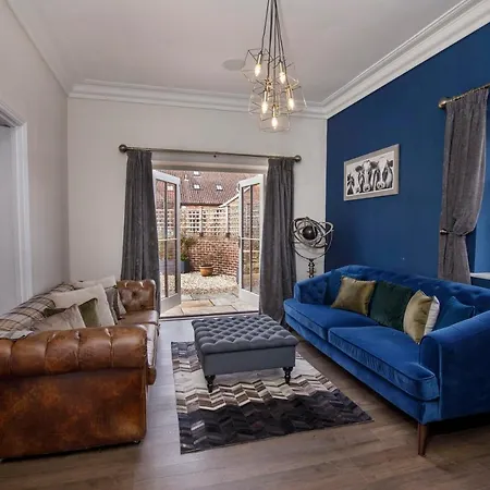Casa vacanze Prospect House Sleeps 14, Close To York, Dog Friendly *